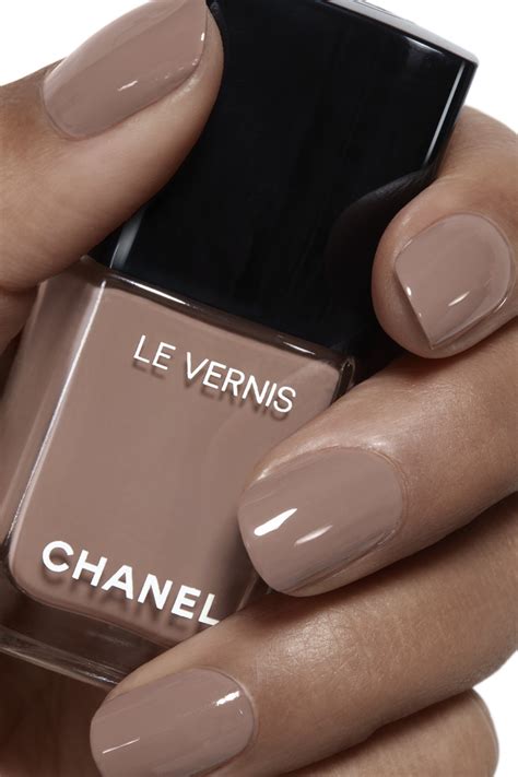 chanel le vernis 105|LE VERNIS Longwear nail colour 105 .